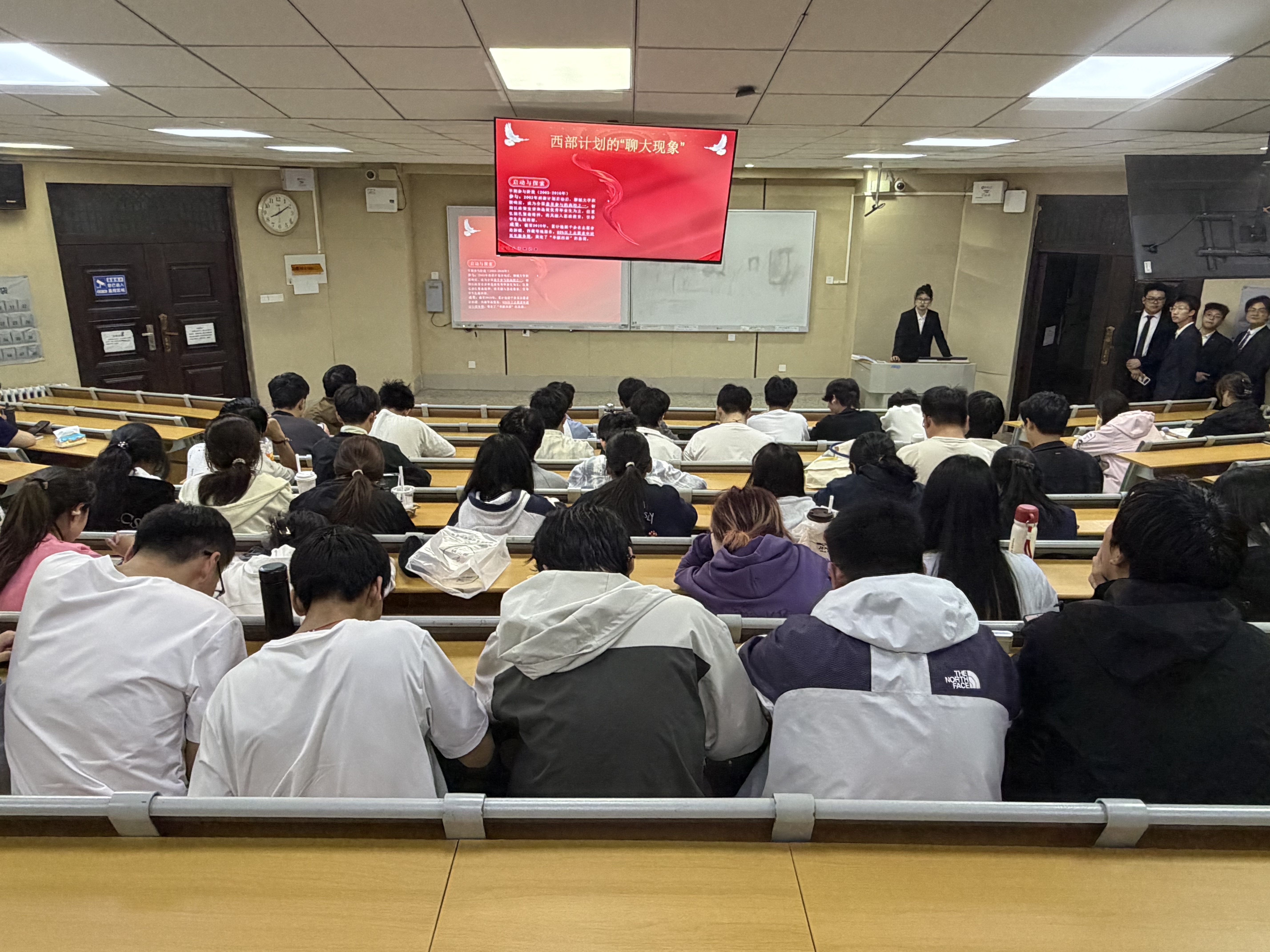364A33B5856DD51210F16ECBC1F05E41.jpg